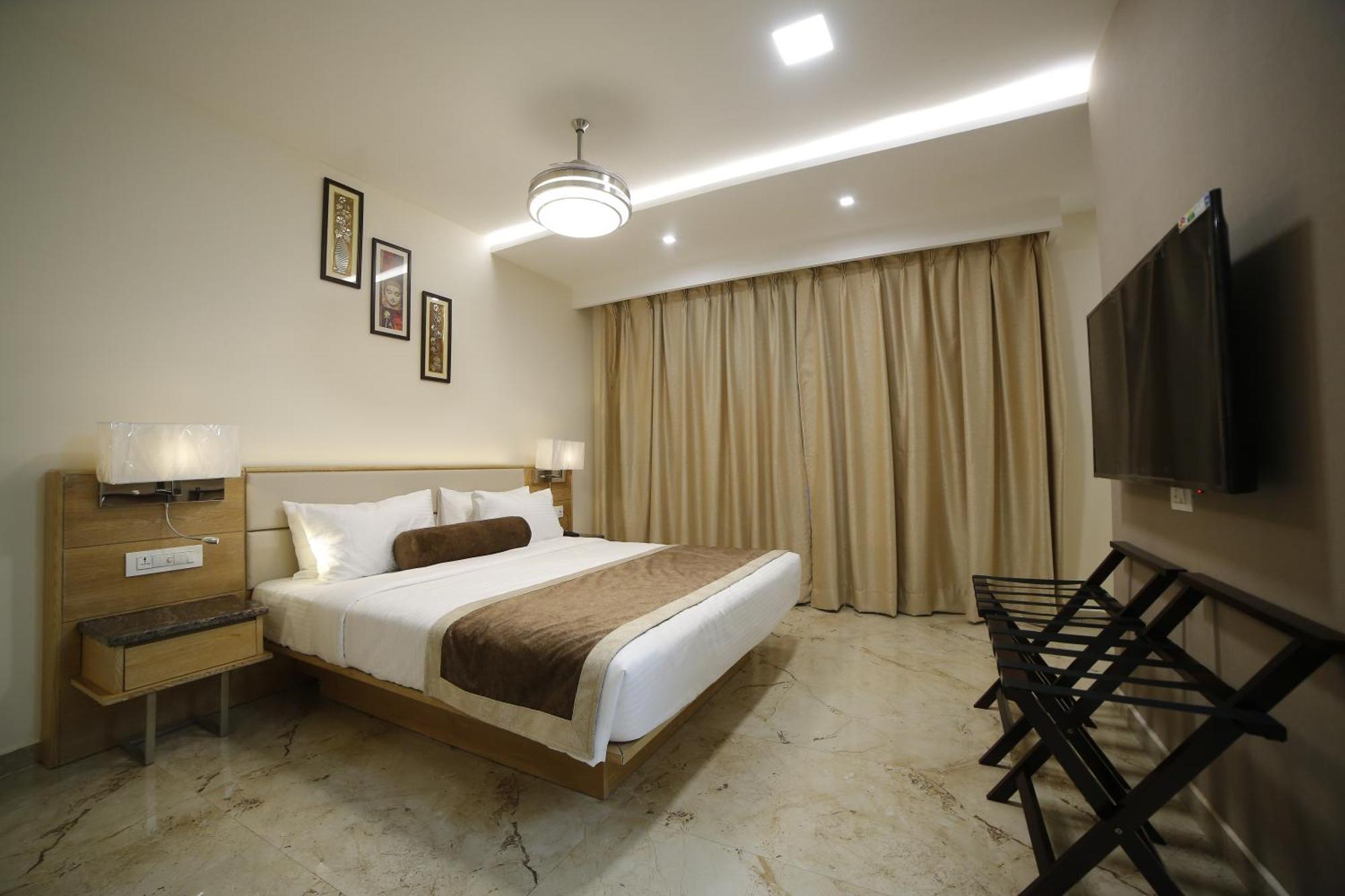 Hotel Annapurna De Royal Guntur Exterior photo
